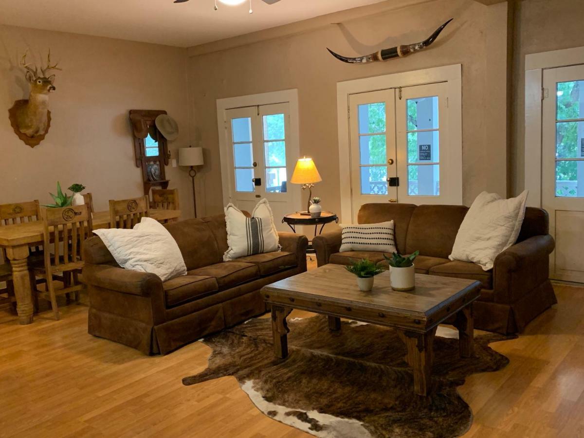 Schmitz Bed & Breakfast New Braunfels