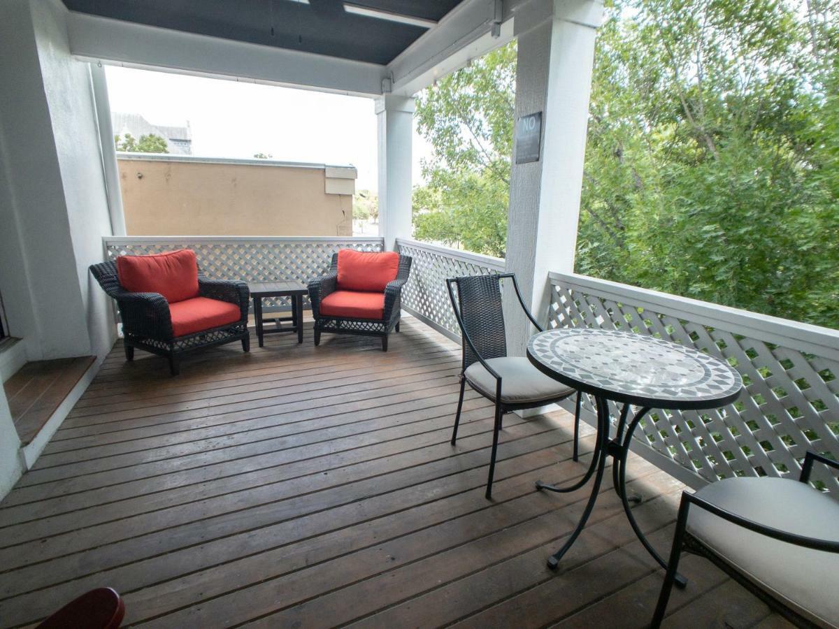 Schmitz Bed & Breakfast 2*